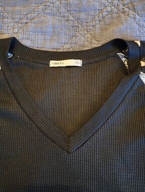 Miholl Black Floral Top…size XXL